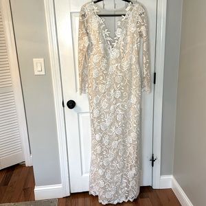 Tadashi shoji Bridal size 12